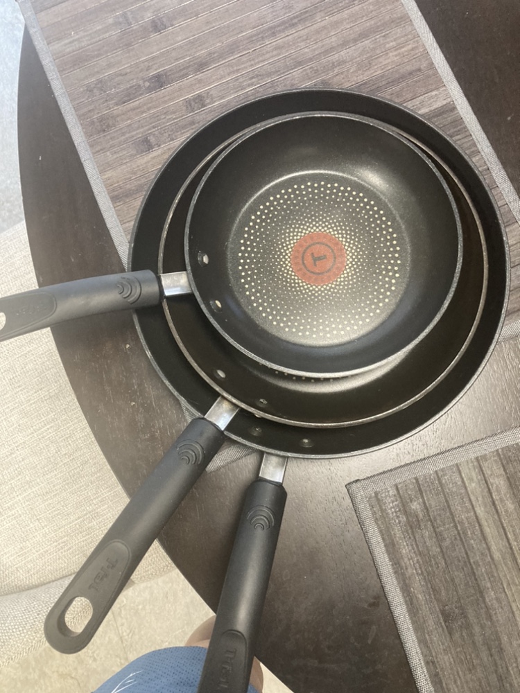 Set of 3 T-Fal Non-Stick Pans