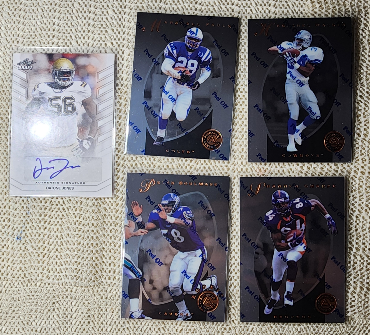 2013 Leaf Draft Autographs Datone Jones Rc (packers) (ucla) - photo 2