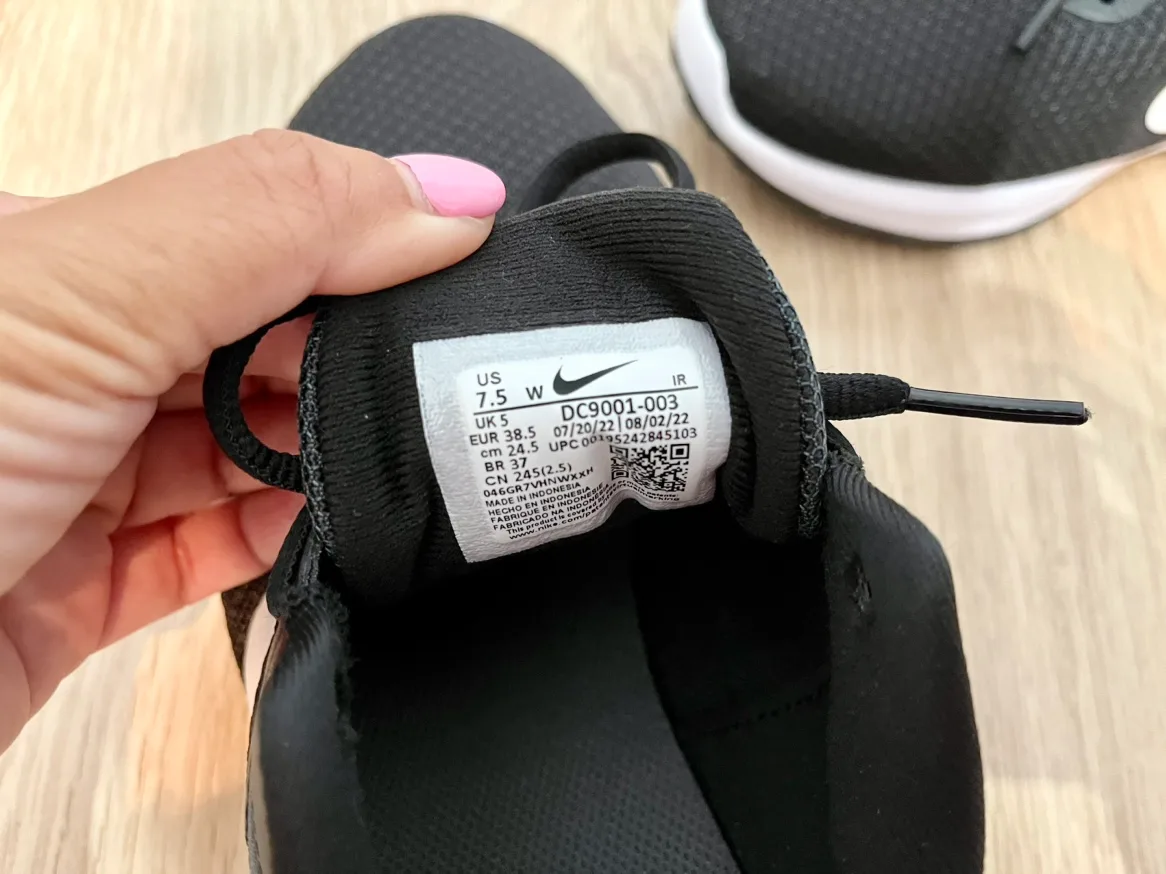 Nike revolution Running Shoes image indicator(3)