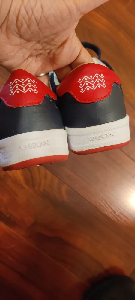 Geox Boys Sneakers Size 37 image indicator(2)