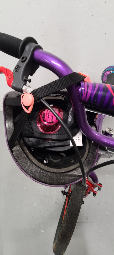 Pump & Girls Avigo Paradise Bike with Helmet ,Protective gears - photo 3