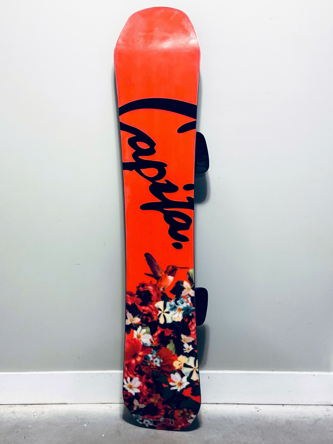 148cm CAPiTA Snowboard + Salomon Bindings - photo 3