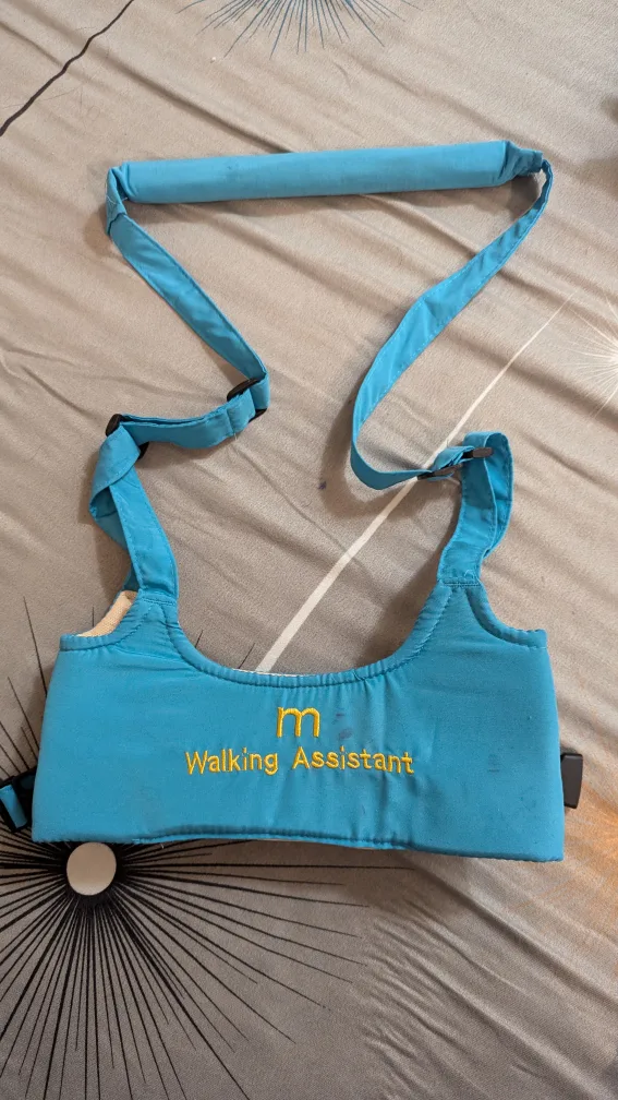 Baby clothes, bath, toys, activity mat, W assistant etc image indicator(7)