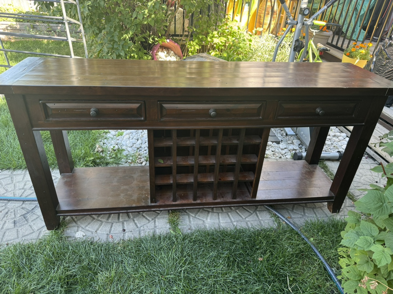 wine and bar table console