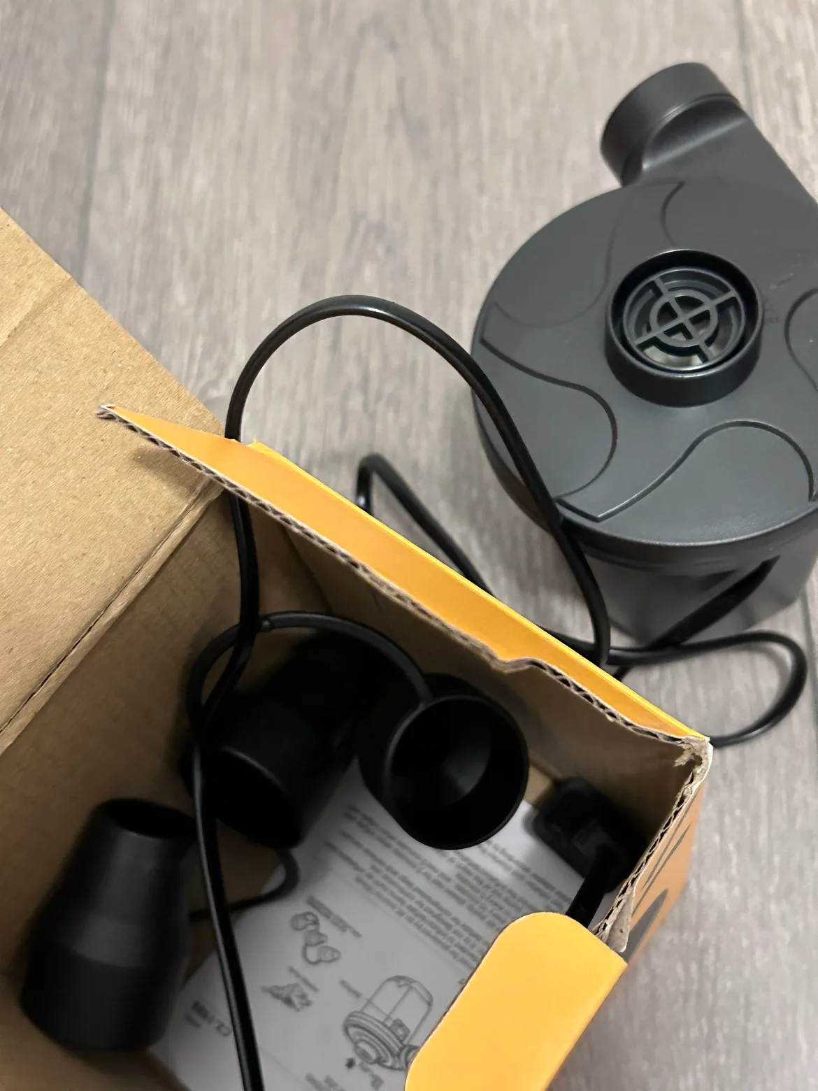 Ozark Trail Twin Airbed with electric pump image indicator(8)