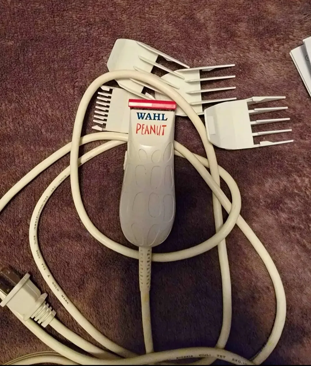 Wahl Professional White Peanut Trimmer(White) thumbnail