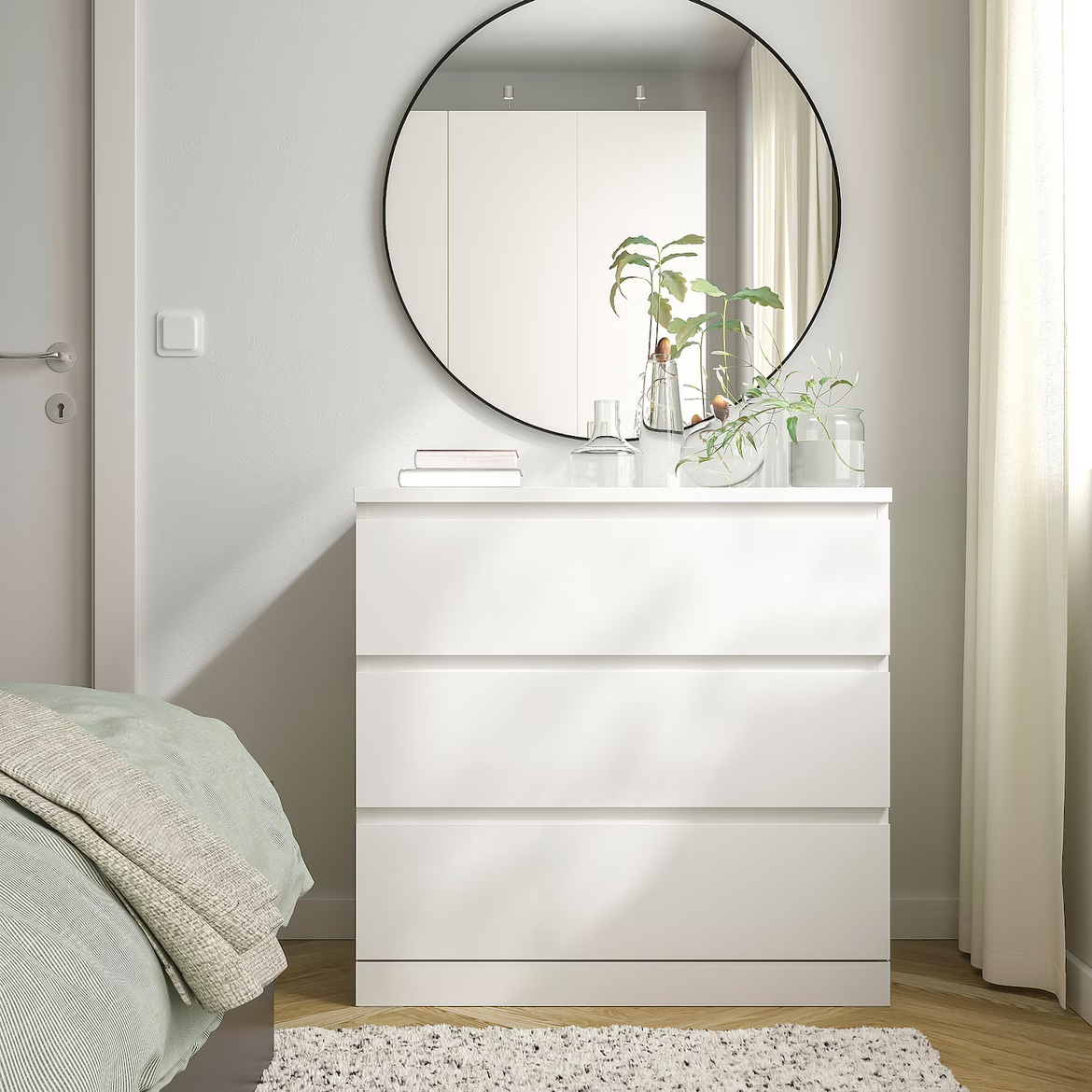 Used IKEA MALM dresser - chest of drawers 3
