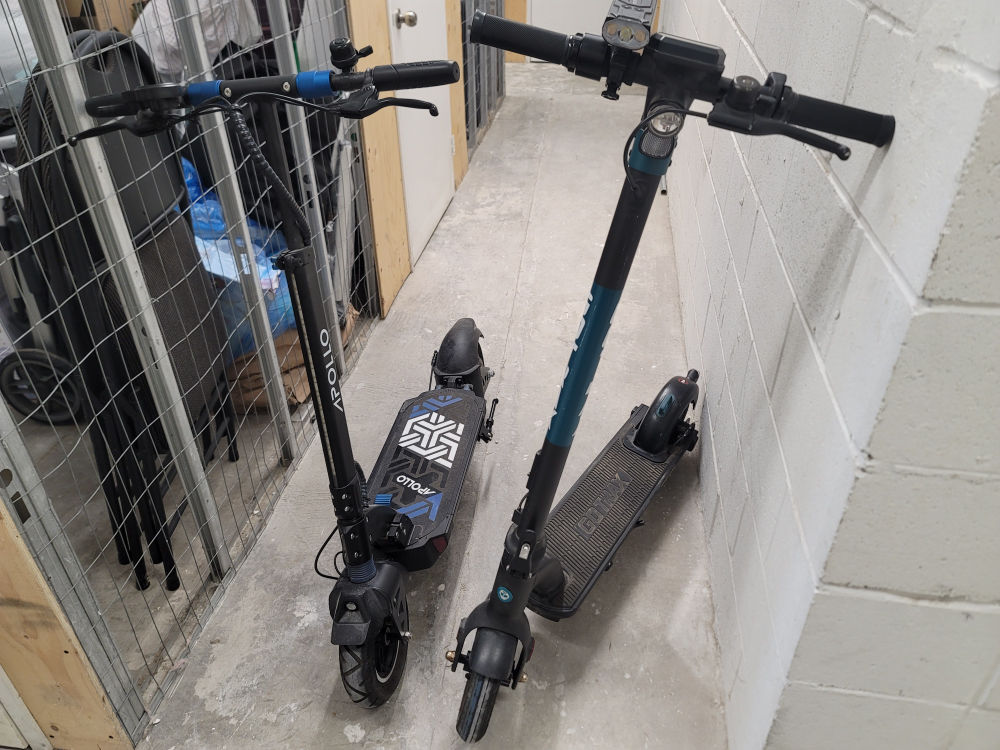 Apollo Explore Electric Scooter (401km) - photo 3