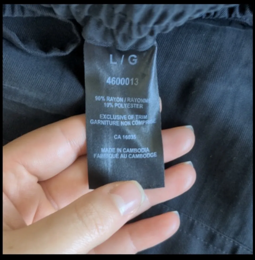 Black Pants image indicator(7)