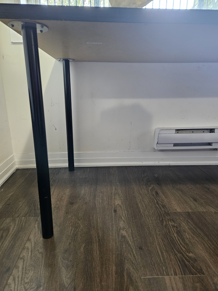 Black Desk from Ikea - photo 2