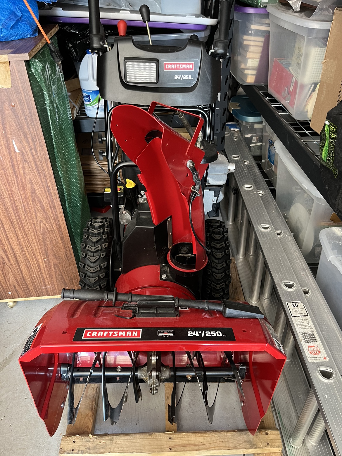 Craftsman 24/250cc Snowblower - photo 2