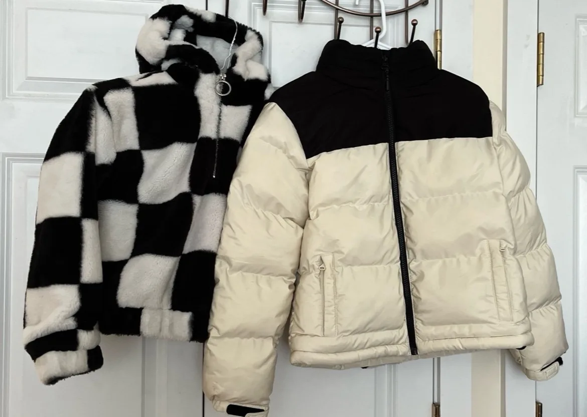 Free Sweater & Coat thumbnail
