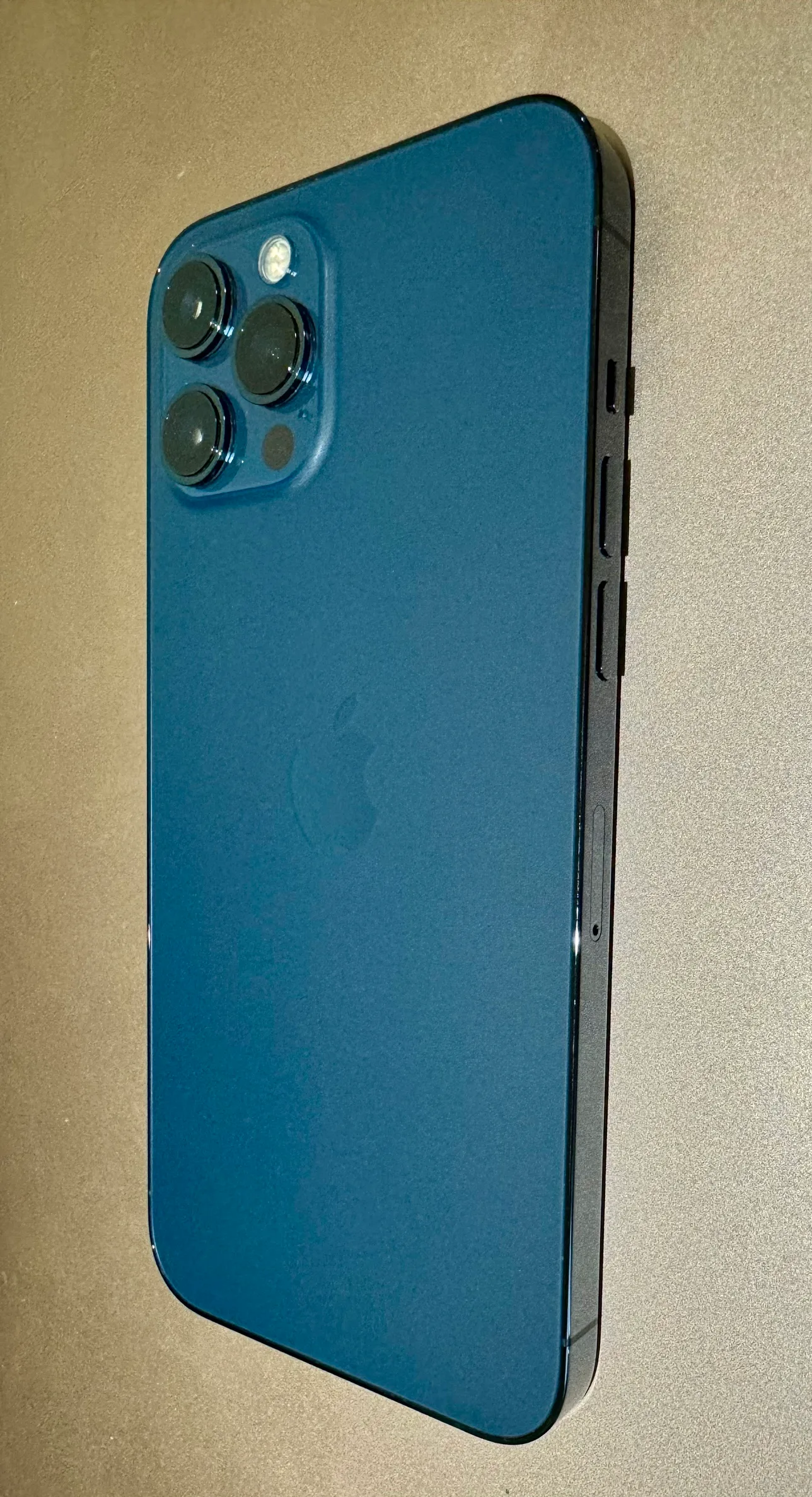 iPhone 12Pro Max 128GB PACIFIC BLUE image indicator(6)