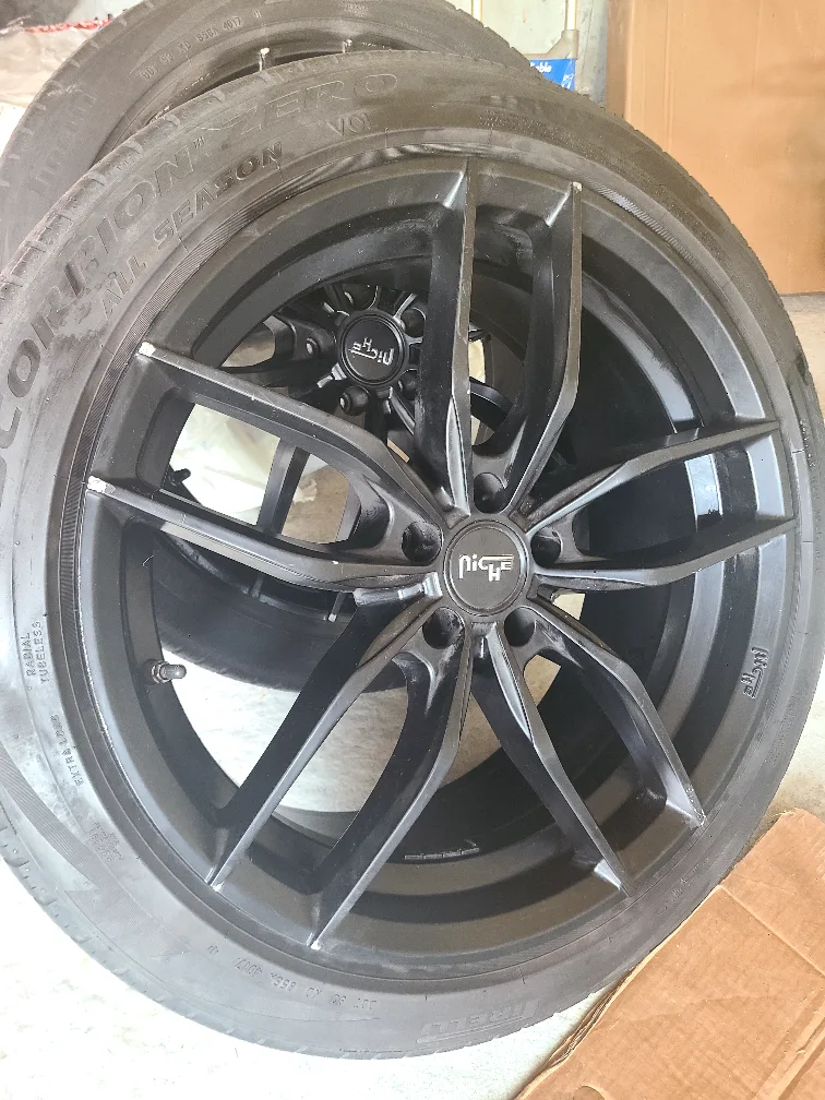 Niche M203 20" wheels ( range rover ) image indicator(4)