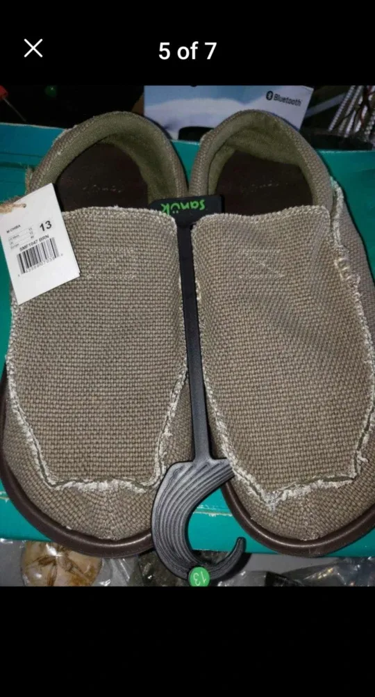 Adidas Shoes Brand New 13.5 US size image indicator(8)