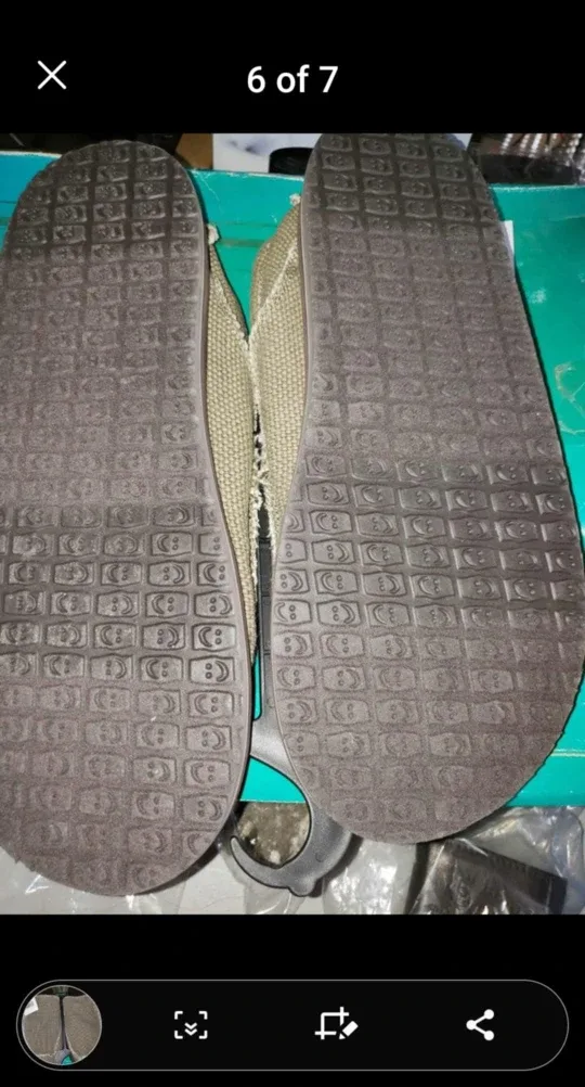 Adidas Shoes Brand New 13.5 US size image indicator(9)