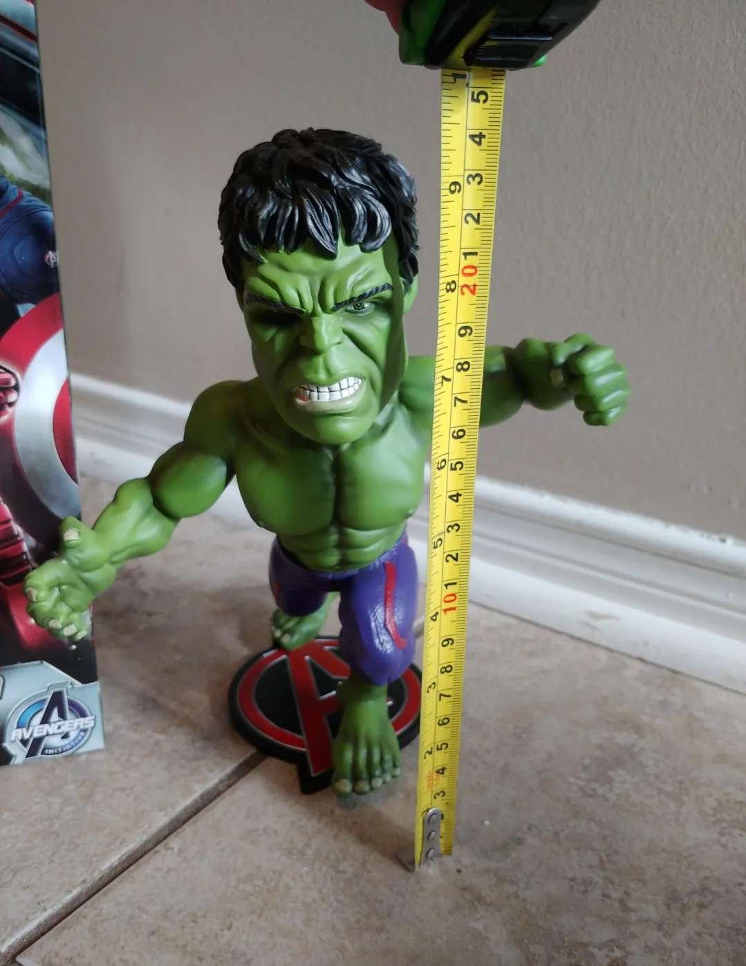 Neca Marvel Avengers Age of Ultron Hulk XL Head Knocker image indicator(4)