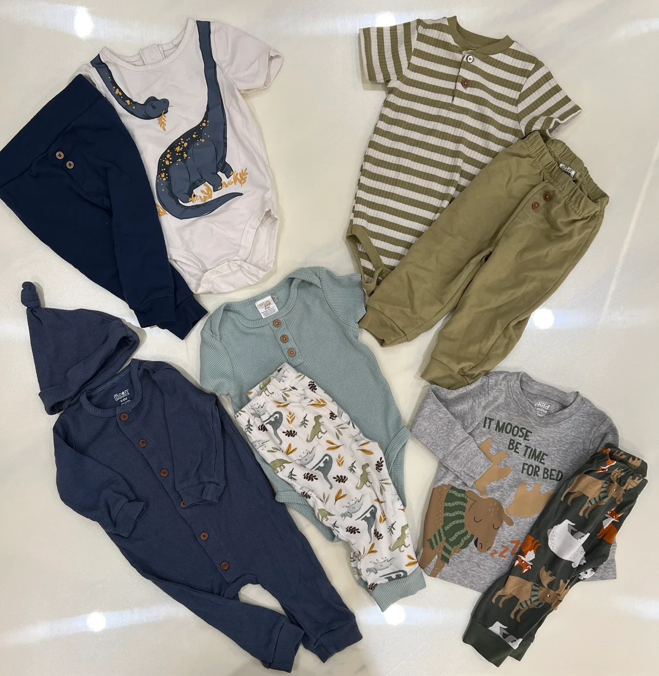 Baby Boy Clothes Bundle (6-9 M) thumbnail