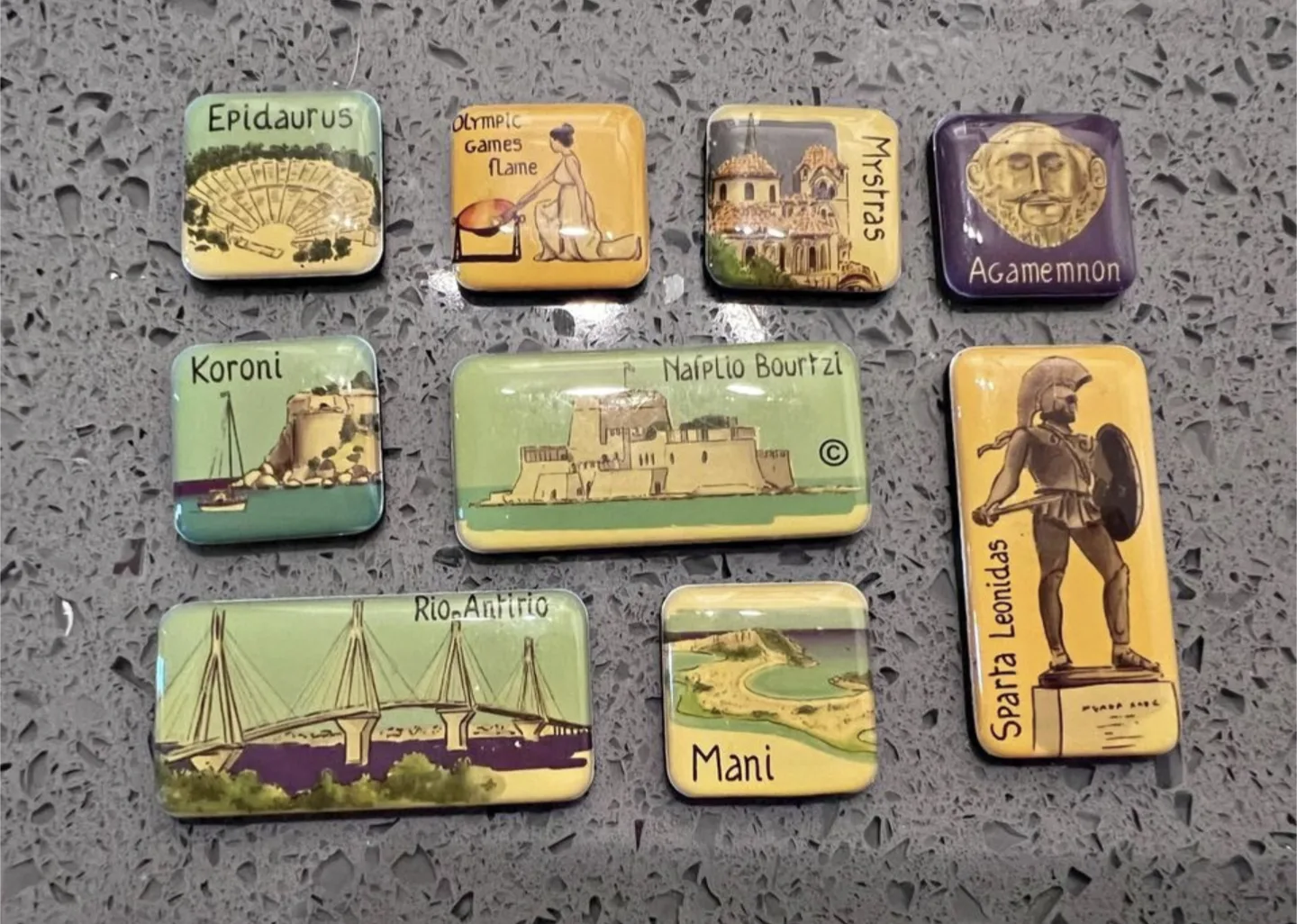 Small magnets from Greece thumbnail