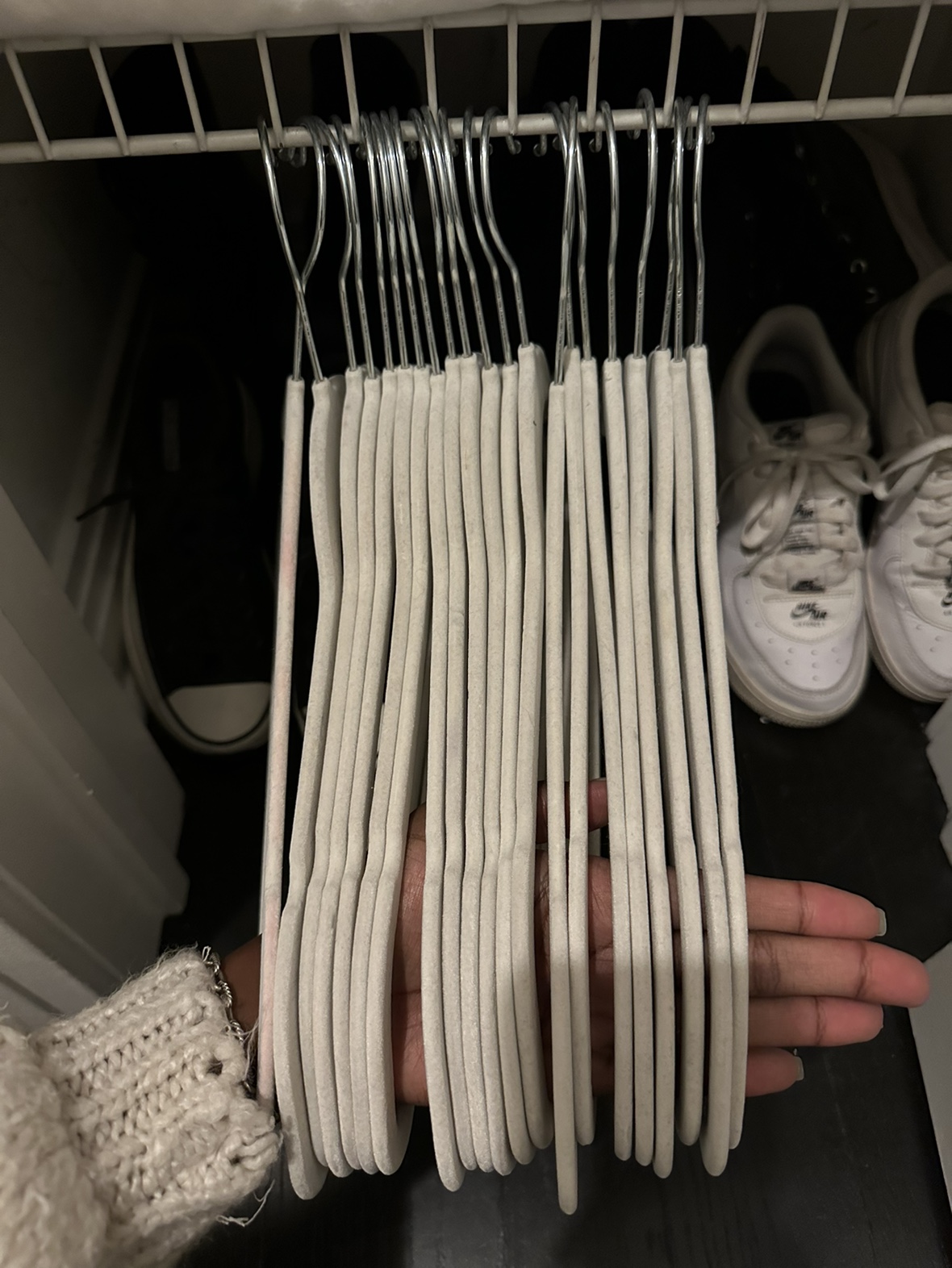 Hangers #freecycle - photo 2