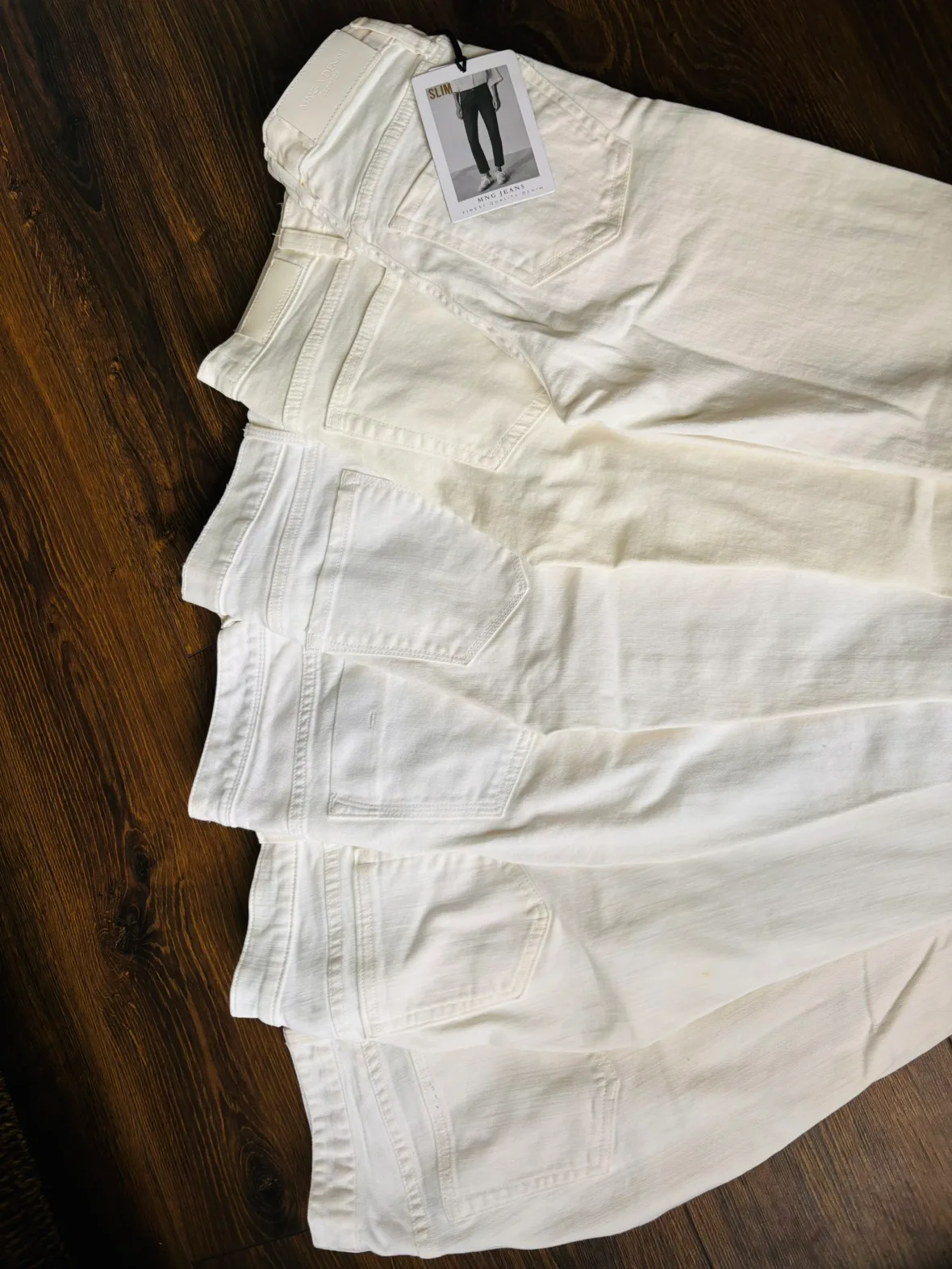 White slim straight crop ankle length jeans XS (bundle of 6) image indicator(2)