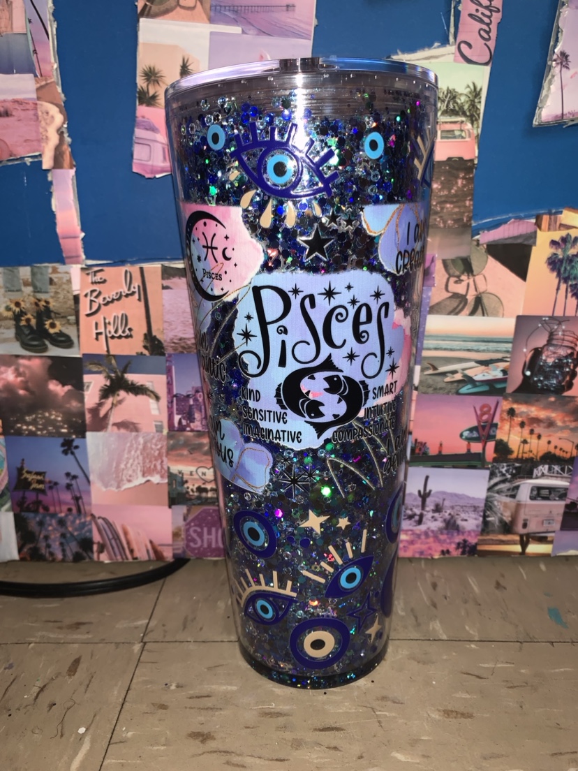 Pisces Glitter Tumbler - photo 2