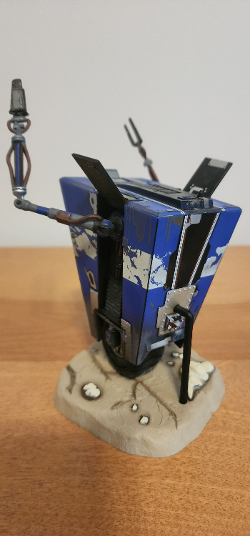 BORDERLANDS Claptrap Figure - photo 3