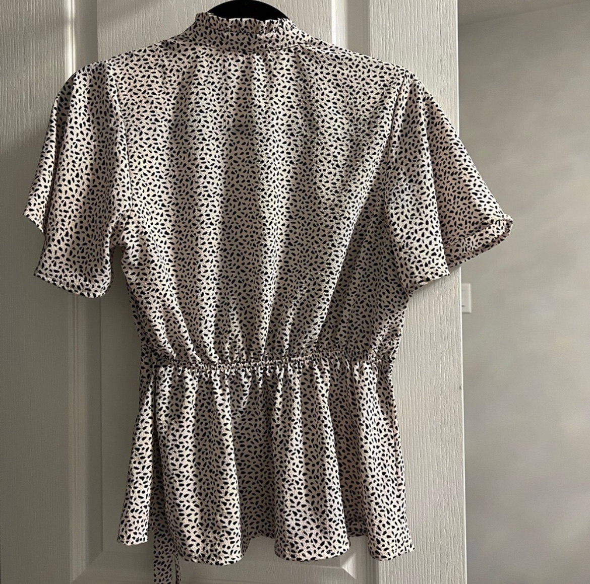 Black and White Dotted Blouse - photo 3