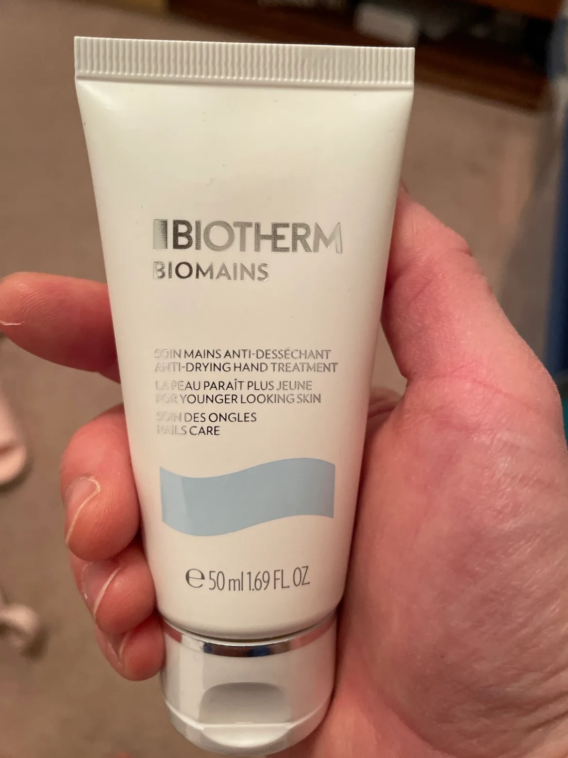 Biotherm Biomains Hand Cream thumbnail