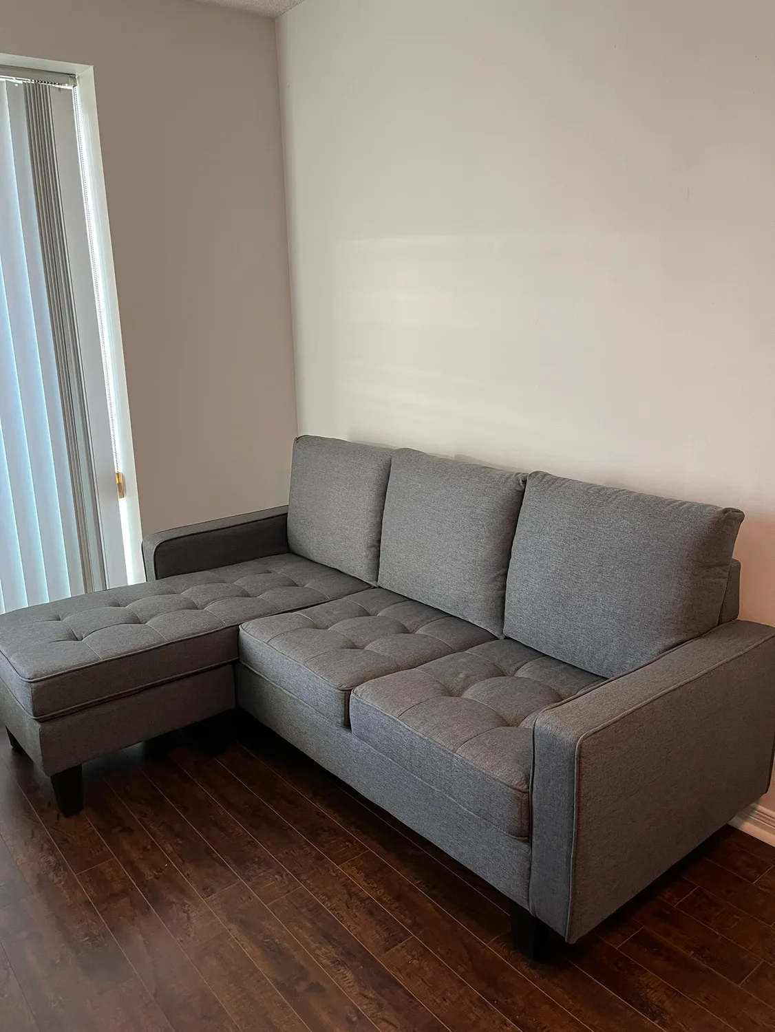 Modern Grey Reversible L-shape Sectional Sofa image indicator(3)