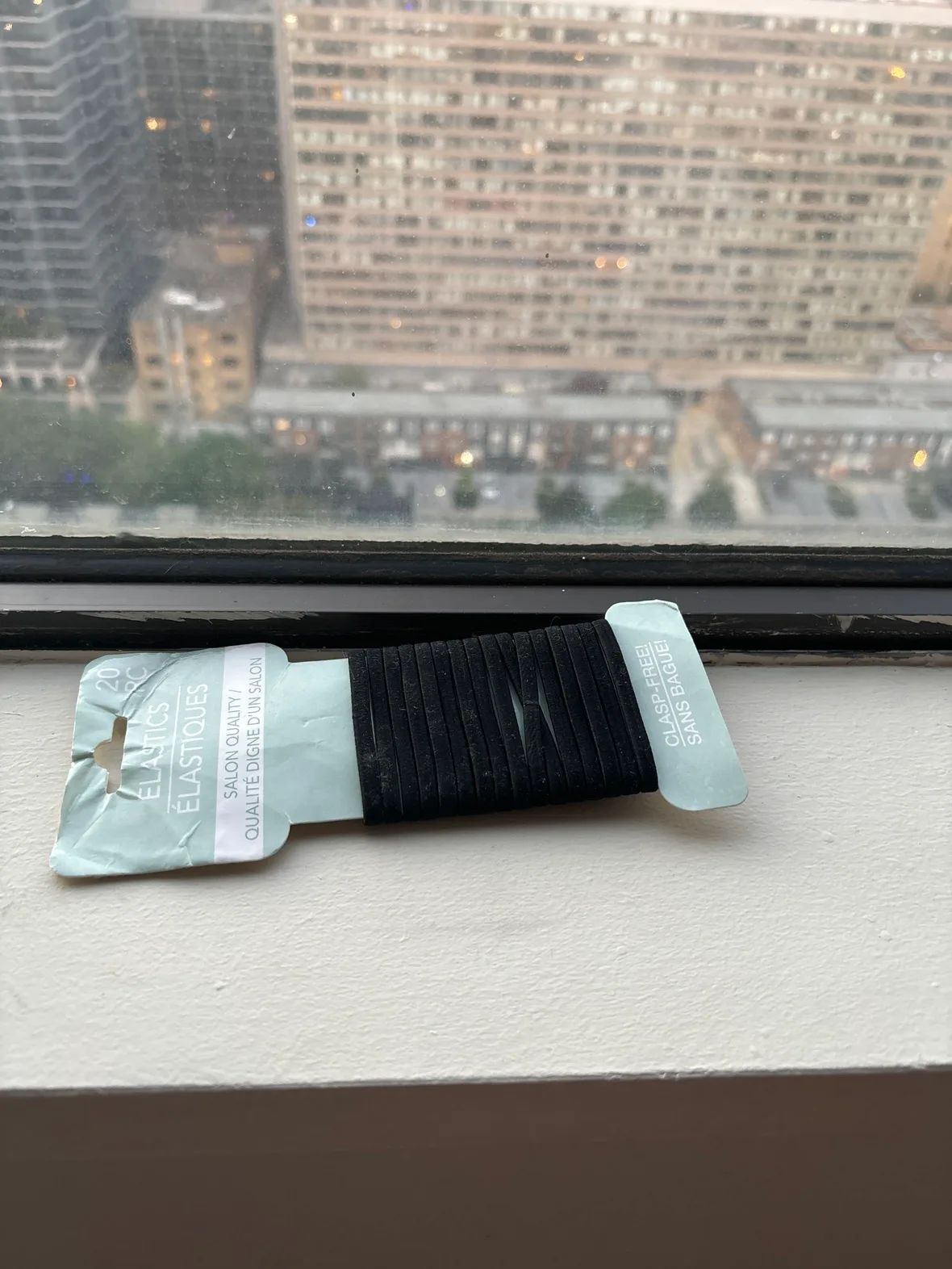 hair elastics thumbnail