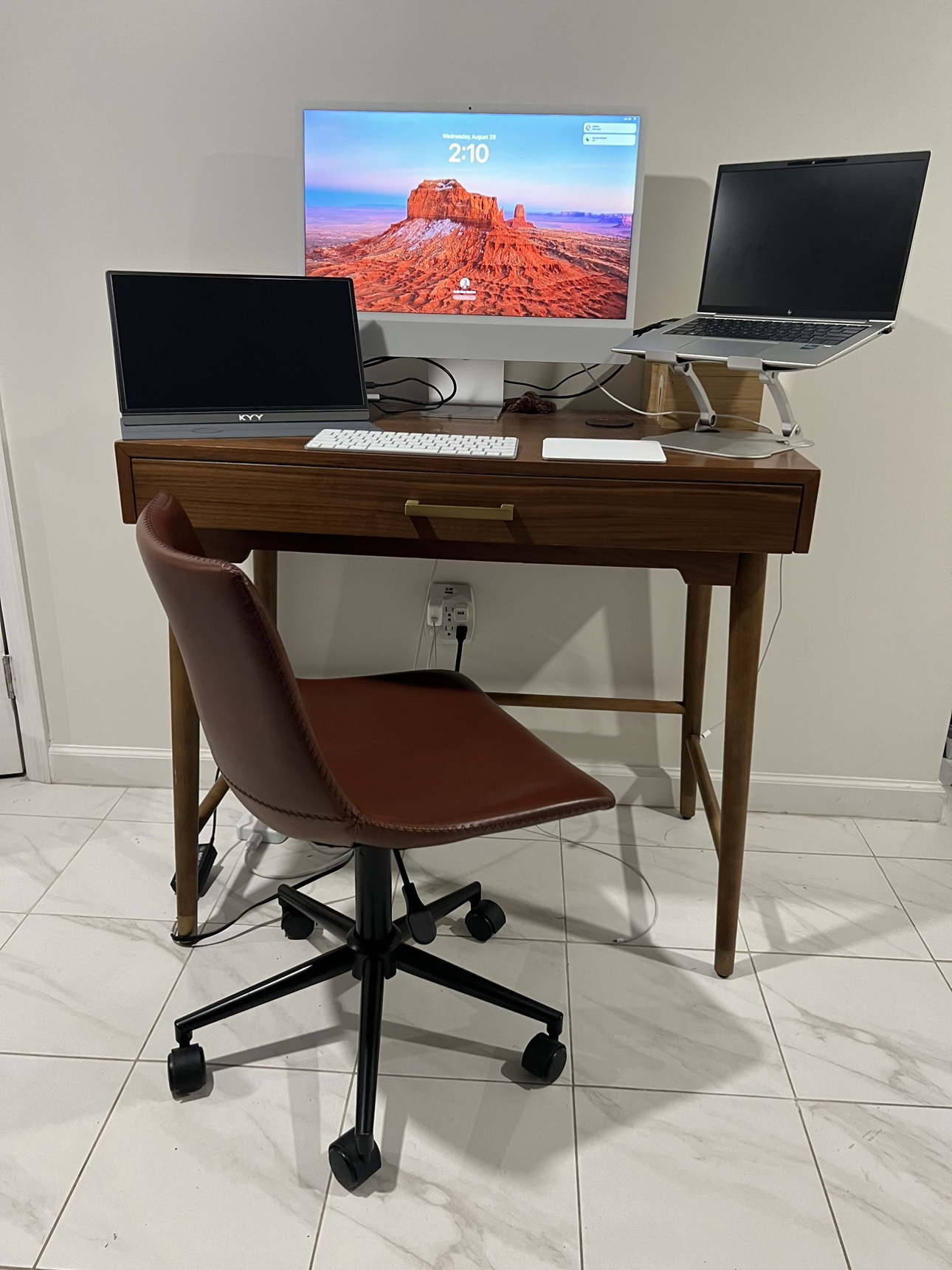 Desk with chair - photo 2