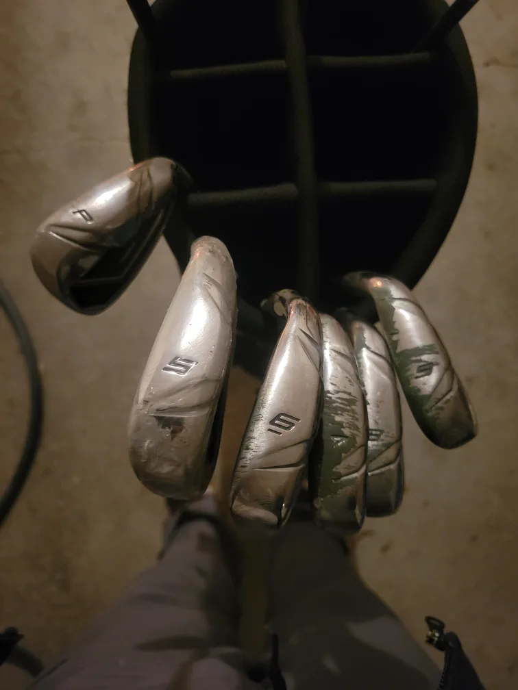 Taylormade Golf Set - 9 piece right hand image indicator(5)