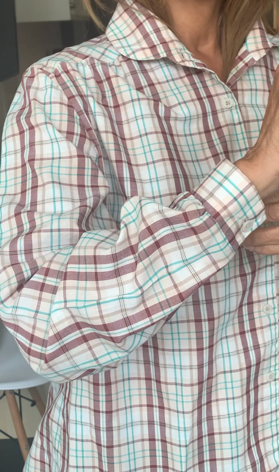 Vintage 70s/80s Women's Plaid Button Up Shirt image indicator(2)