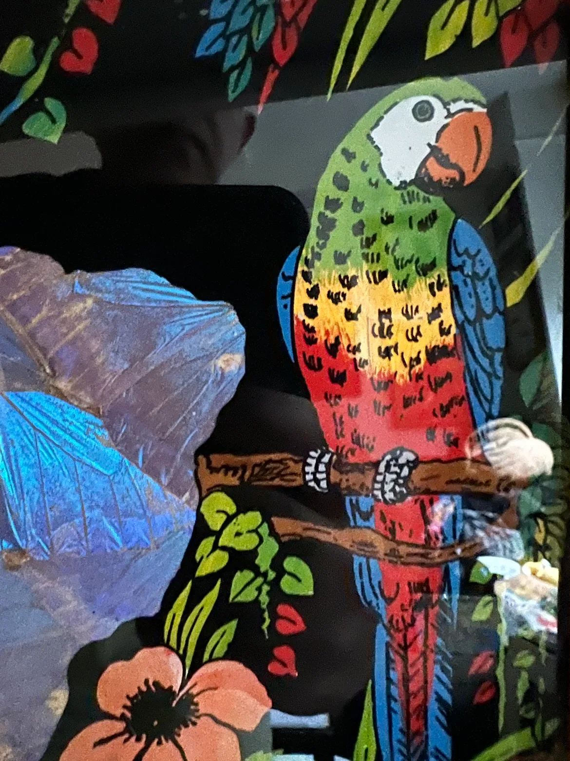 MCM Wooden Tray with Parrot Design image indicator(5)