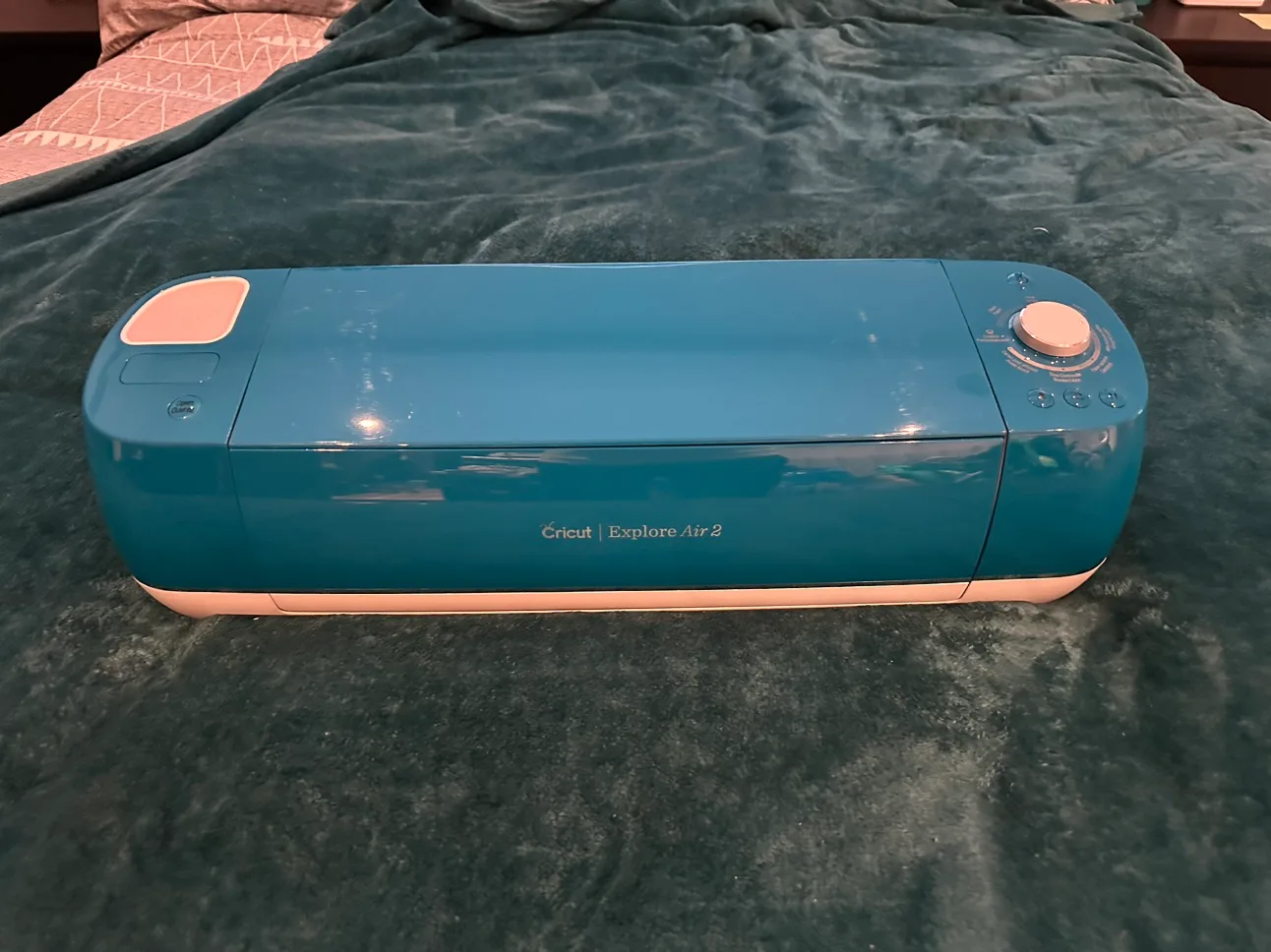 Cricut Explore Air 2 with Supplies