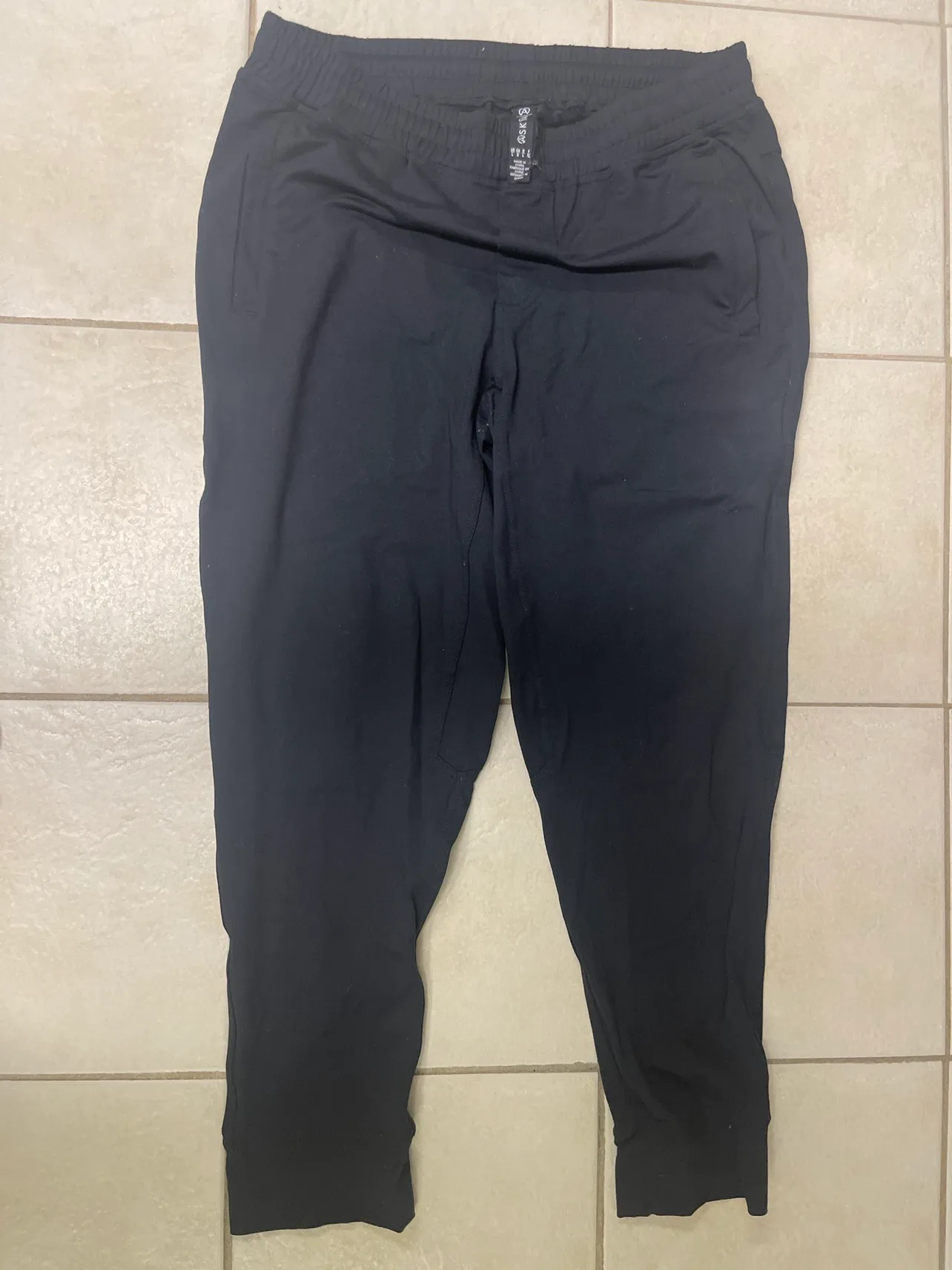Men’s jeans and joggers Lululemon image indicator(8)