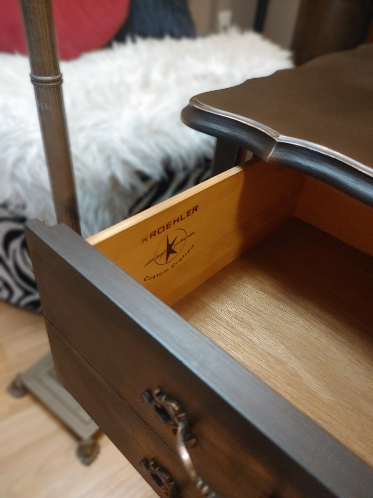 Koehler french provincial side tables - photo 4