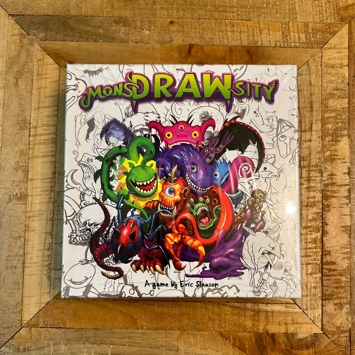 MonsDrawSity Board Game thumbnail
