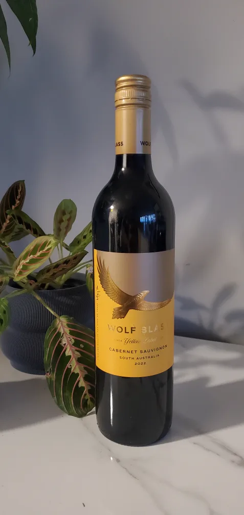 Wolf Blass Yellow Label Cabernet Sauvignon thumbnail