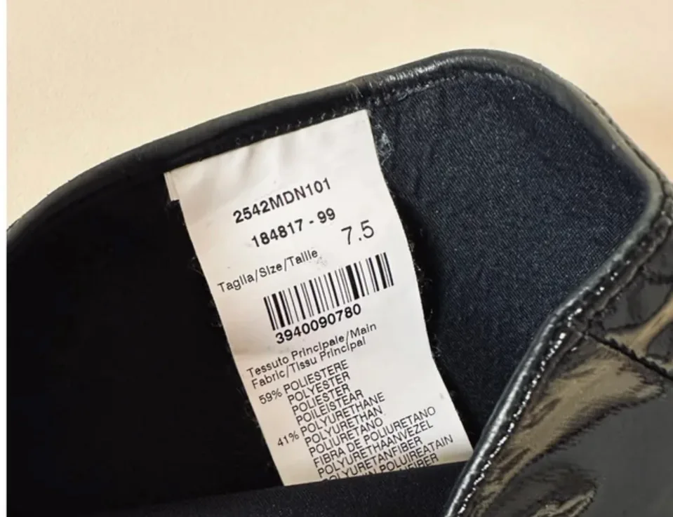 Black vinyl long gloves image indicator(9)