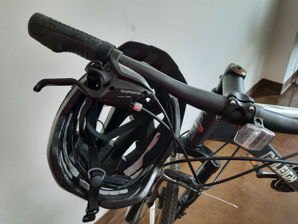 Raleigh  Hybrid Bike - photo 4