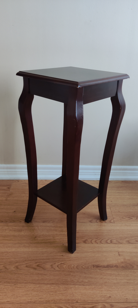 lamp stand/ plant stand