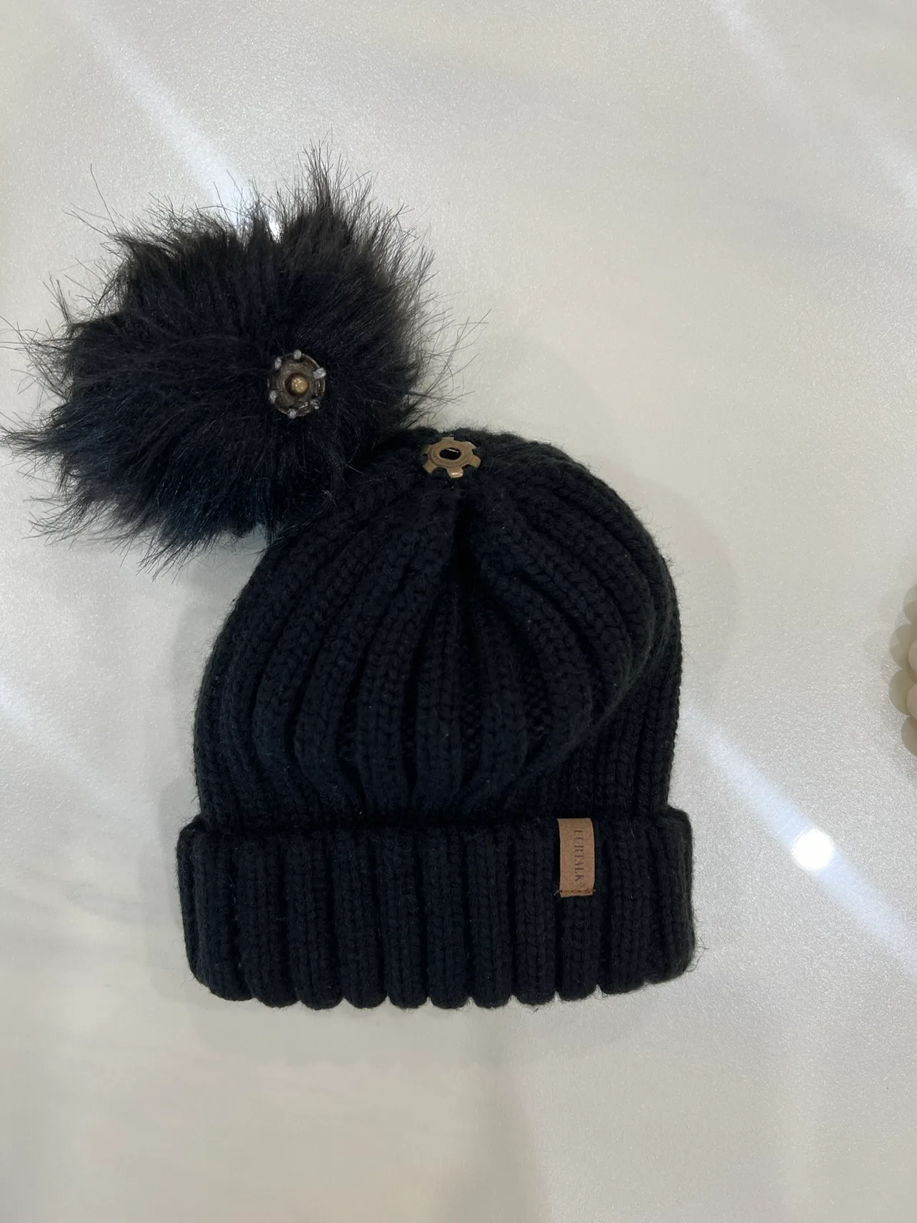 Black Pom Pom Beanie image indicator(2)