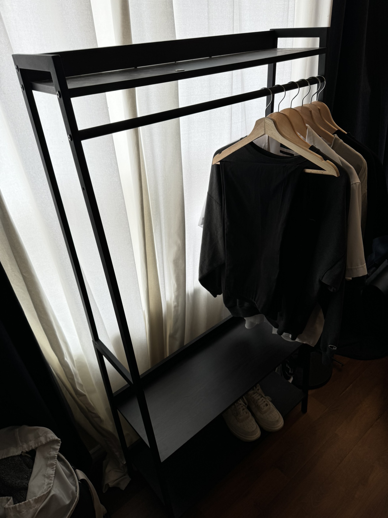 2 Black Metal Clothing Rack - photo 2