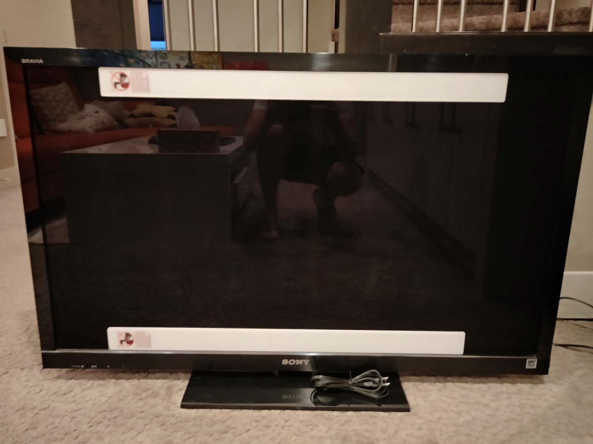 Mint Condition 46” Sony Bravia TV for only $75!! - photo 4