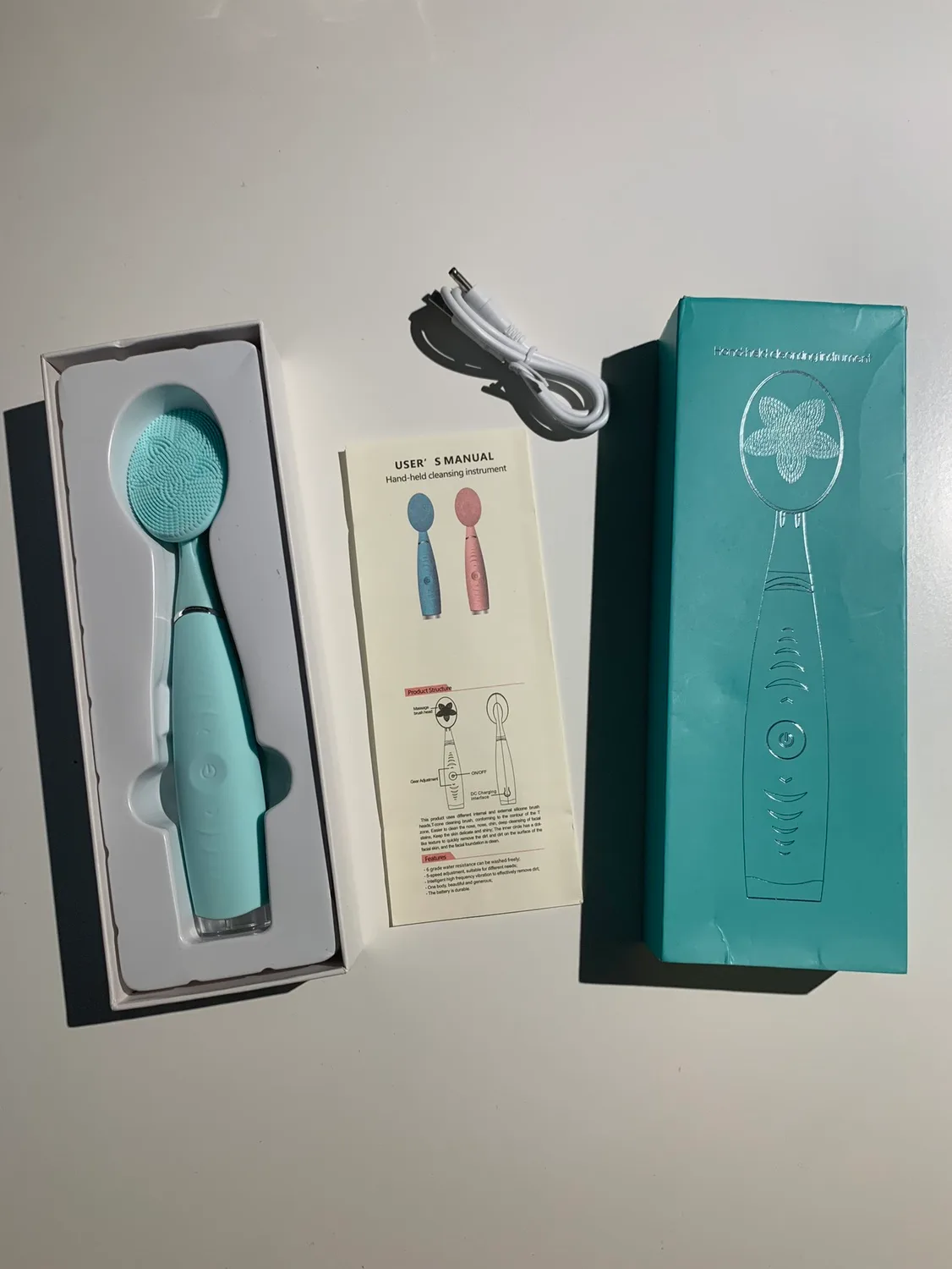 Electric Facial Cleansing Brush thumbnail