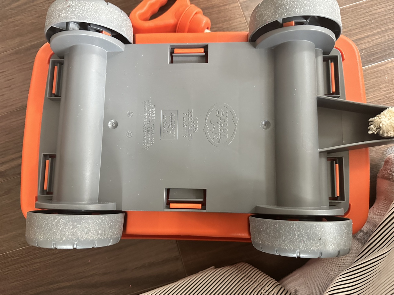 Orange Pull Wagon toy - photo 5