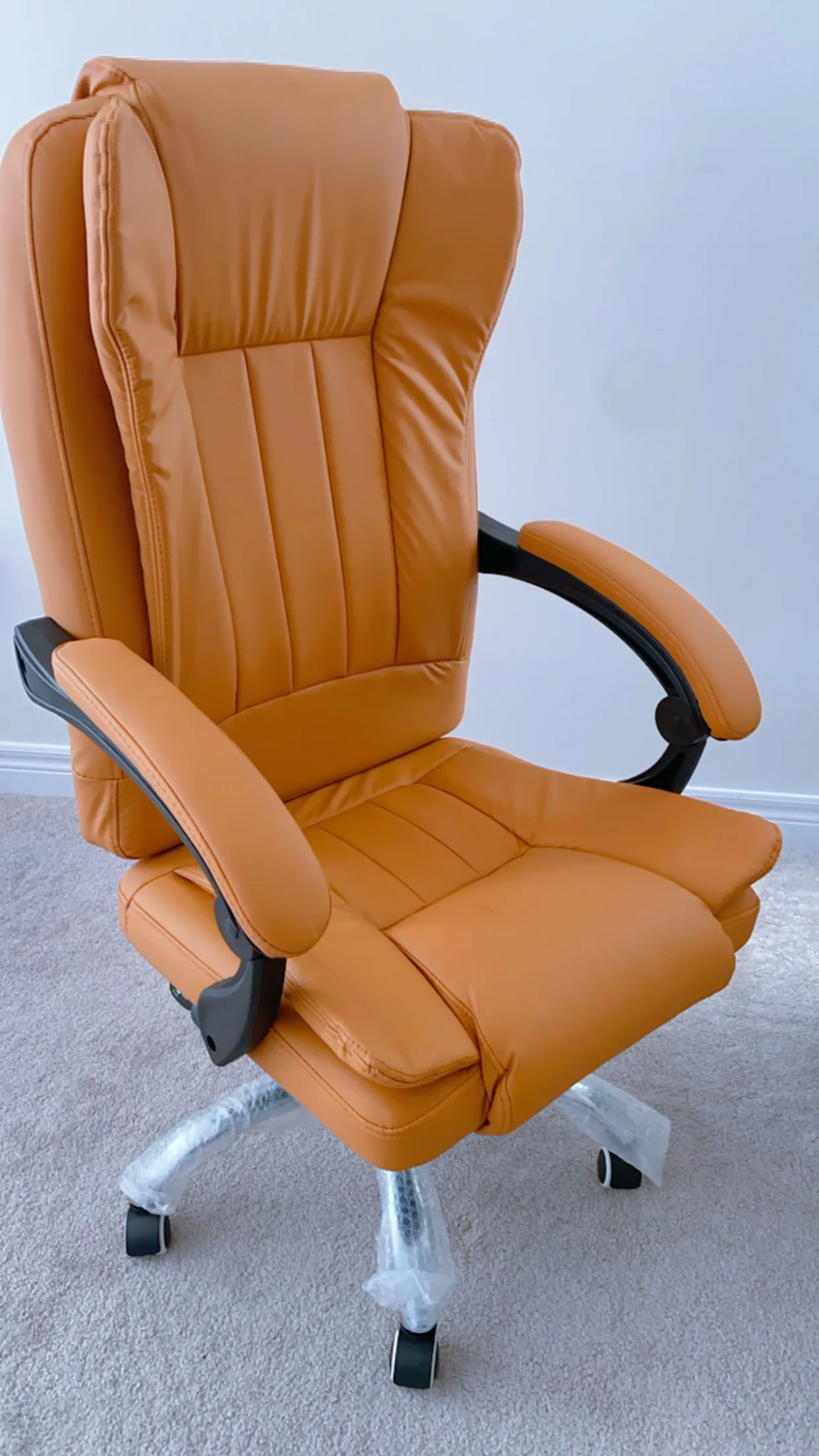 Office Chair new in box never opened thumbnail