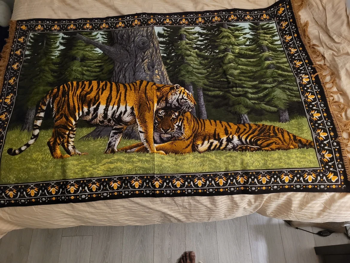 Tiger Tapestry cloth print image indicator(3)